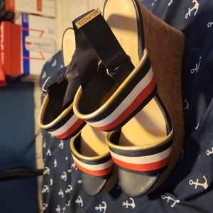 Tommy  Hilfiger shoes size 10.
